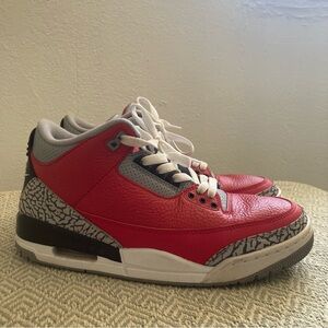 Air Jordan Retro 3 (SE) Fire Red - Cement Grey 8.5 men’s